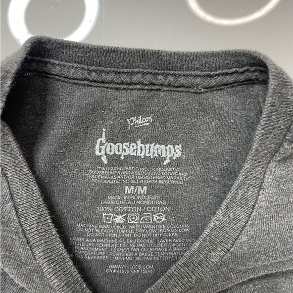 Goosebumps Horrorland Graphic T-shirt Men Medium Gray Short Sleeve - Picture 4 of 5